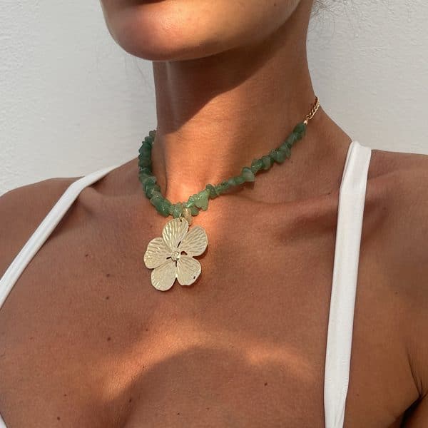 Irregular Beach Wind Gravel Clavicle Chain