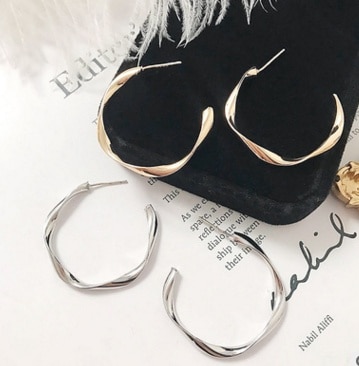 925 Silver Needle European and American Simple Hundred RashLarge Circle Ring Earring Hollow Geometric Round Earring