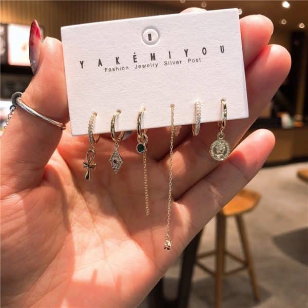 6-piece set of double stud earrings