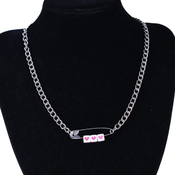 Exaggerated Punk Peach Heart Pin For Men And Women