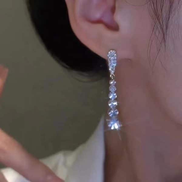 Women's Full Diamond Water Drop Earrings