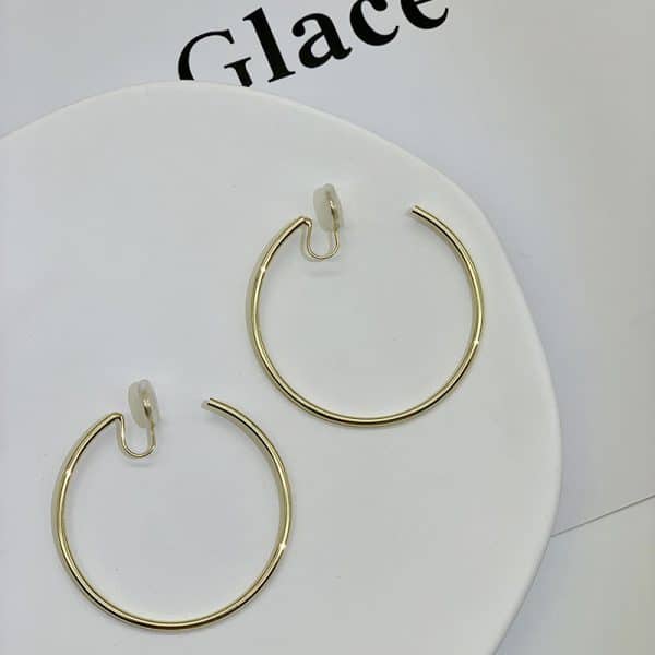 Women's Temperament Circle Mosquito Coil Ear Clip To Show Thinness