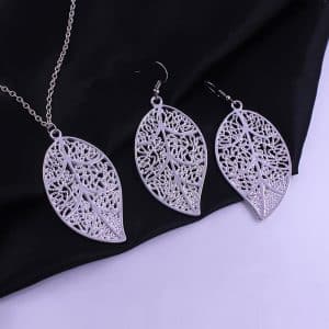 Creative Featured Leaf Set