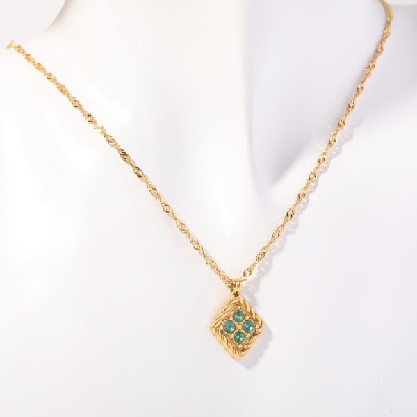 December Birthday Stone Necklace Quadrilateral