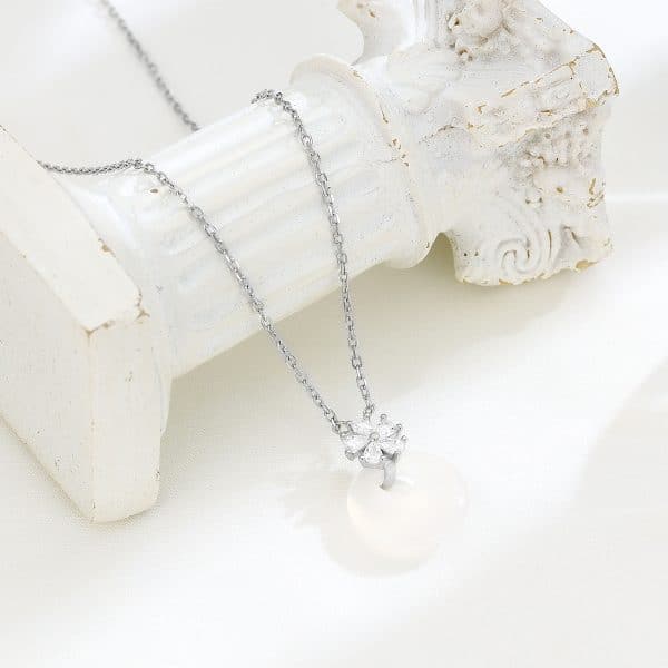 S925 Sterling Silver Chalcedony Peace Buckle Necklace