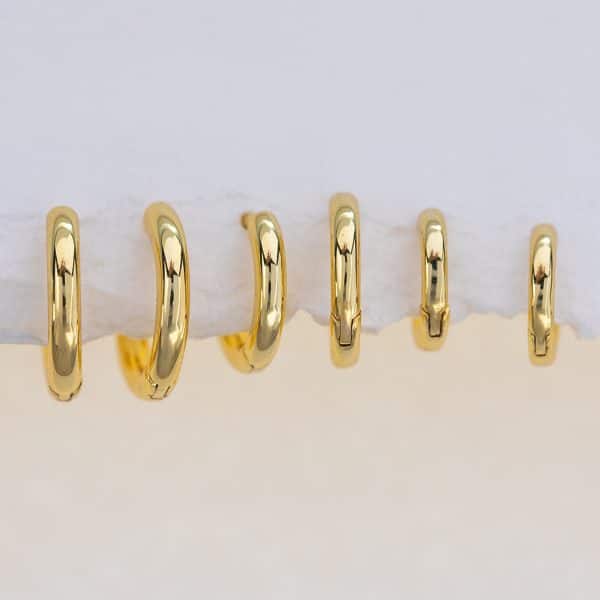 Smooth Ear Buckle Set 18K No Fading