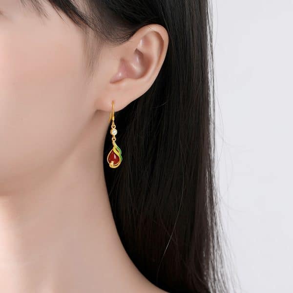 Women's Stylish Water Drop Embellished Zircon Earrings