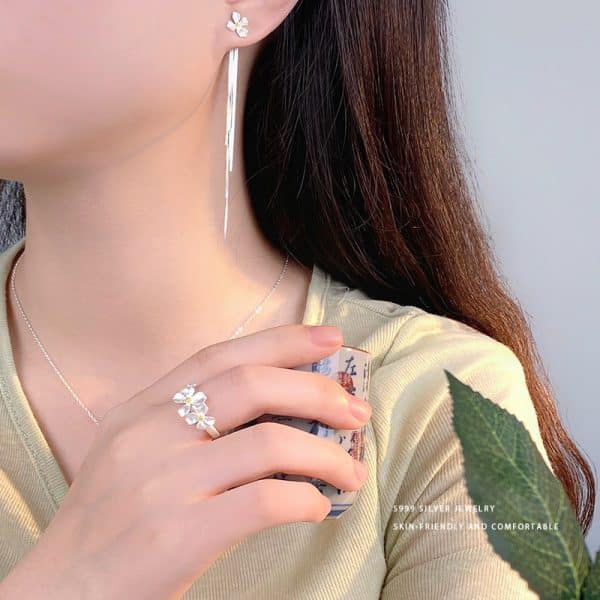 Collarbone Necklace Elegant Earrings High-grade Ring