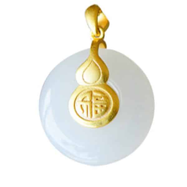 Simple Female White Stone Pendant Necklace