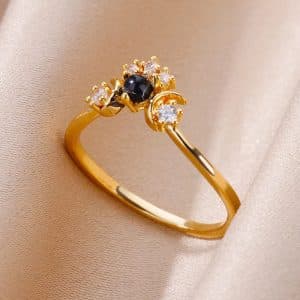 Mild Luxury Retro 18K Gold Plated Love Emerald Ring
