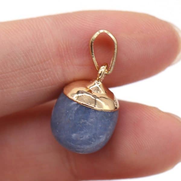 Natural Stone Semi-precious Stone Small Bean Shaped Pendant Handmade Necklace