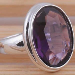 Retro Purplish Red Oversized Goose Egg Zircon Ring