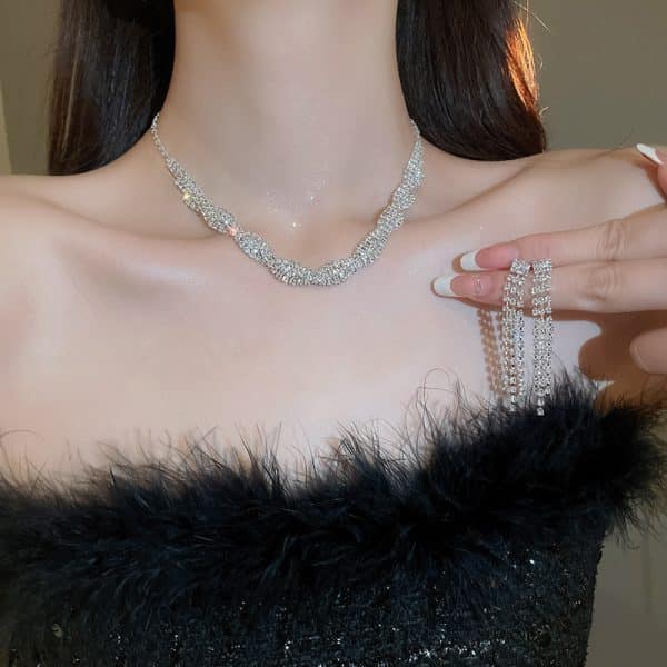 Graceful Personality High-grade Necklace For Women