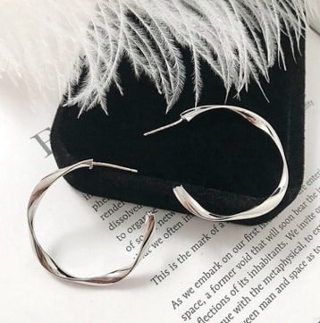 925 Silver Needle European and American Simple Hundred RashLarge Circle Ring Earring Hollow Geometric Round Earring