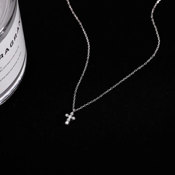 Simple Mini Cross Necklace Clavicle Chain