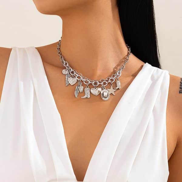Clavicle Heart-shaped Metal Fashion Women's Necklace