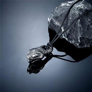 Retro Trendy Snake Head Pendant Necklace For Men