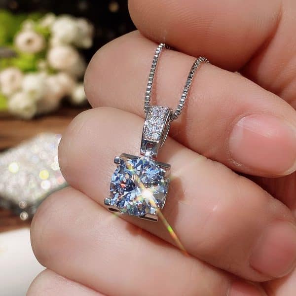 New Classic All-match Artificial Diamond Clavicle Chain