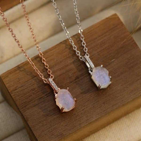 S925 Sterling Silver Moonstone Pendant Necklace Women's Niche Design Fashion All-matching Jewelry