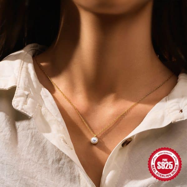 Women's Fashion Personality Pearl Pendant Necklace