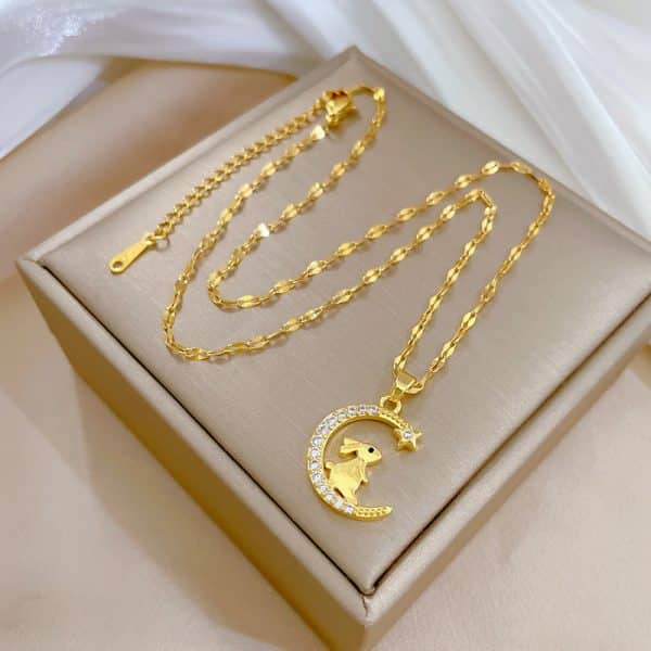 Bunny Crescent Moon Light Luxury Temperament Gorgeous Full Diamond Necklace