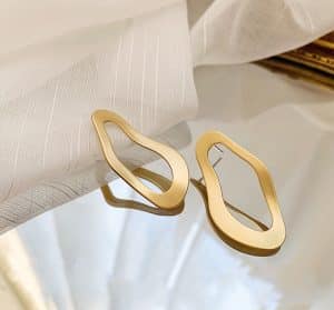 Silver Post Metal Design Sense Earrings Irregular Circle