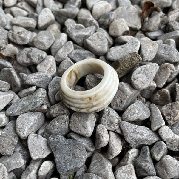 Chinese Style Irregular Resin Wide Ring