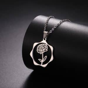 Stainless Steel Gold Snow Hualien Universe Flower-de-Luce December Flower Pendant Necklace