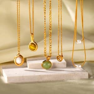 Retro 18K Gold Stainless Steel Titanium Steel Agate Stone Necklace