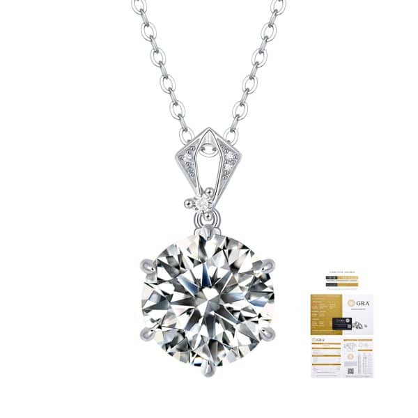 Inlaid Moissanite Plain Heart Pendant Clavicle Chain Necklace