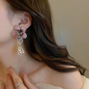 Asymmetrical Diamond Drop Crystal Flower 925 Silver Needle