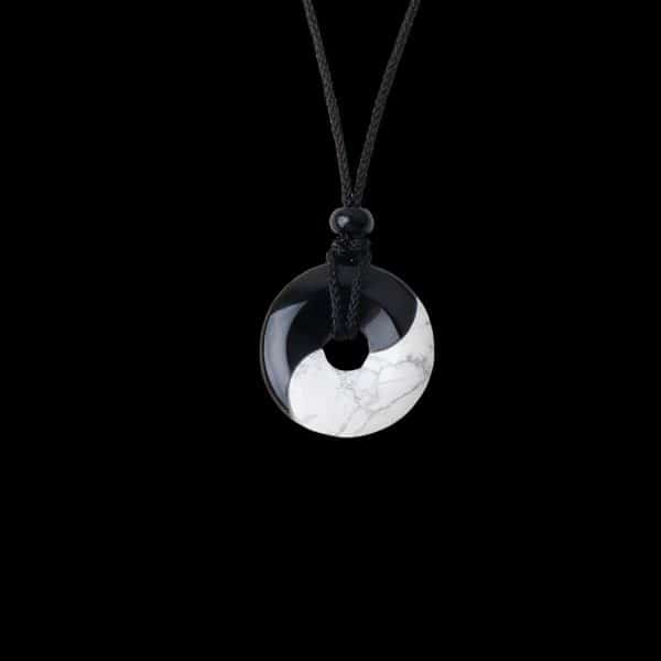 Eight-diagram-shaped Black Silk Turquoise Stitching Peace Buckle Necklace
