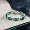 Elegant Retro Green And White Zircon Inlaid Finger