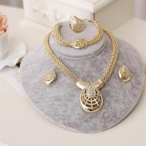 Diamond-studded Spider Mask Necklace Earrings Jewelry Four-piece Set