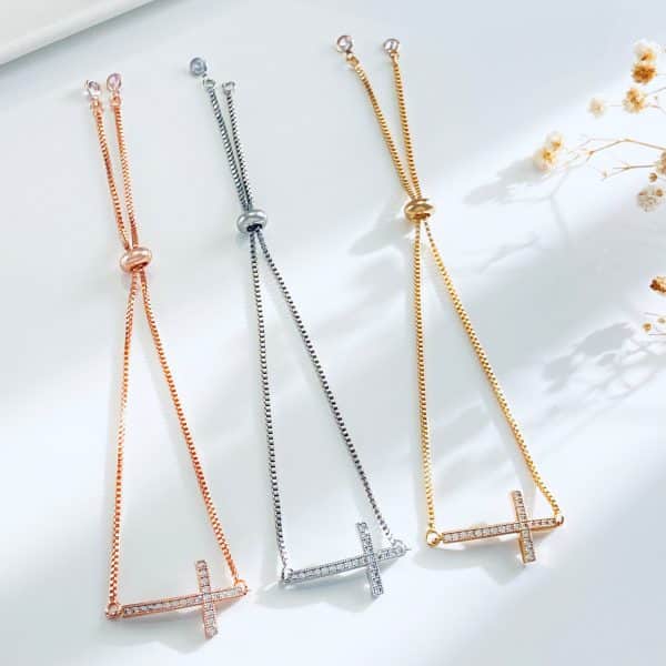 Women's Diamond Pull-out Cross Bracelet