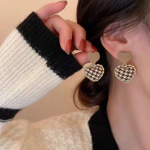 Women's Silver Post Heart Houndstooth Drop Earrings