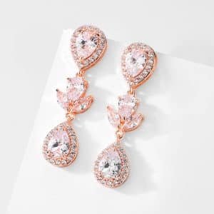Classic Retro Temperament Long Water Drop Zircon Earrings