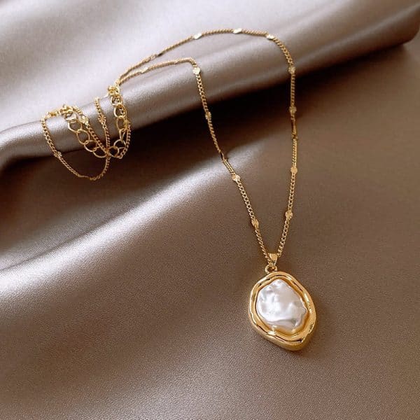 Irregular Baroque Pearl Necklace