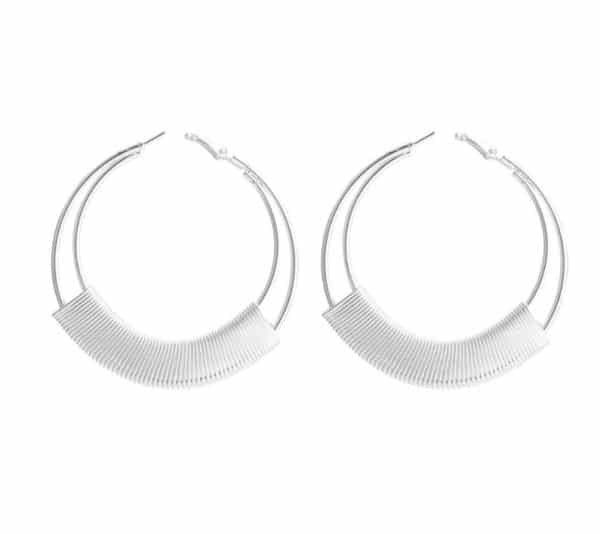 Twisted Diamond Geometric Circle Stud Earrings