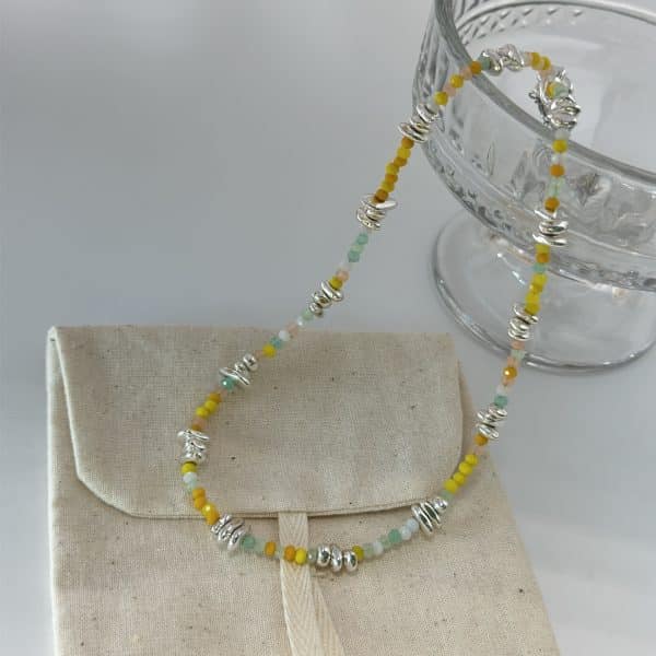 Retro Minority Advanced Design Irregular Shaped Small Pieces Of Silver Necklace