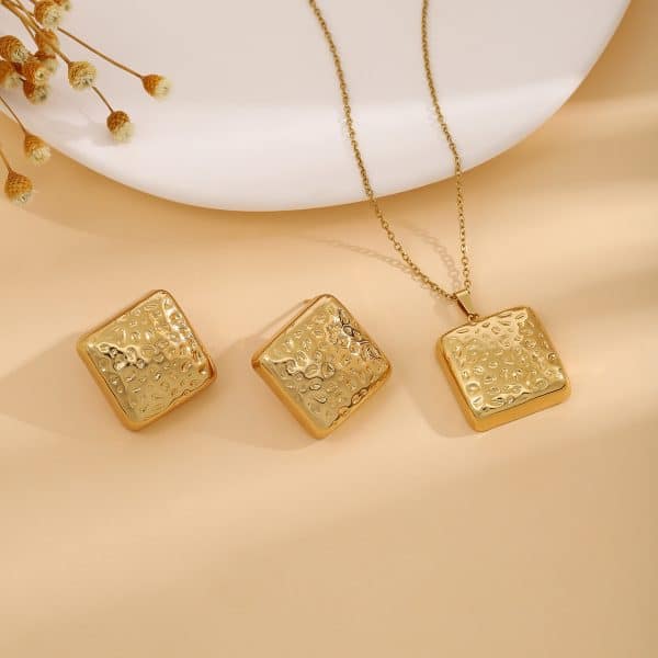 Geometric Leaves Texture Flower Love Heart Earrings And Necklace Set