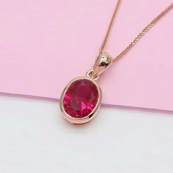 Cross-border Hot Selling New Russian Fashion Rose Redstone Hollow Stud Earrings Pendant Suit