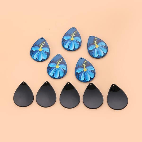 Vintage Drop-shaped Flower Acrylic Earrings