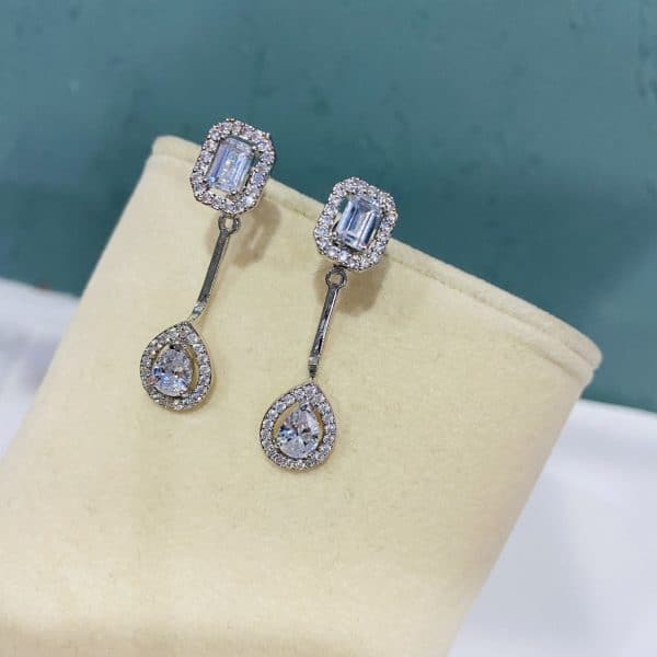 Full Diamond Square Drop Front And Rear Eardrops