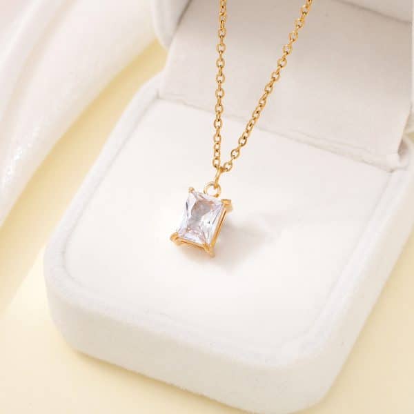 Gold Plating Simple Square Pendant Necklace For Women