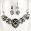 Vintage Water Drop Inlaid Gemstone Short Necklace