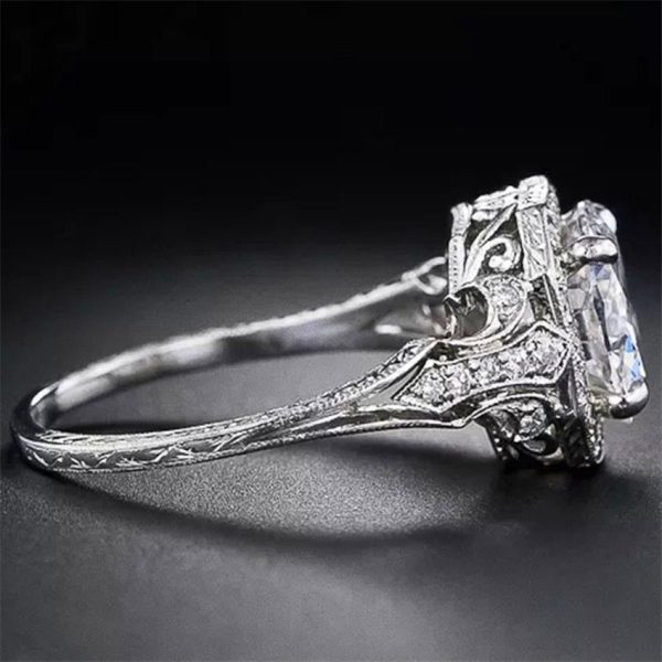 Women's Fashion Personality Eight Arrows Zircon Ring