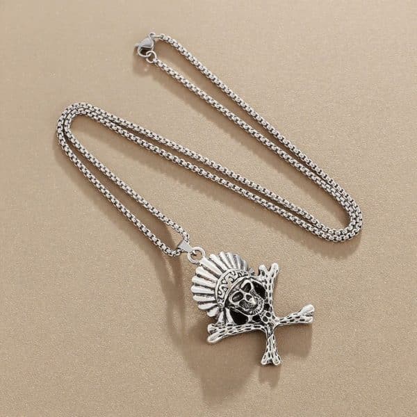 Skull Polished Pendant Necklace Vintage