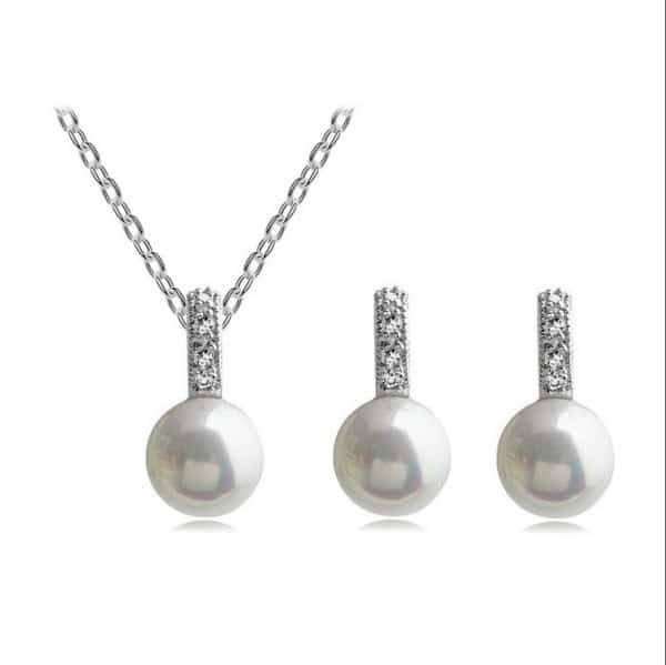 Simple Fashion Necklace Elegant Pearl Women's
