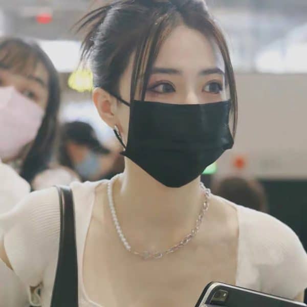 Asymmetric Light Luxury Minority Design Clavicle Chain
